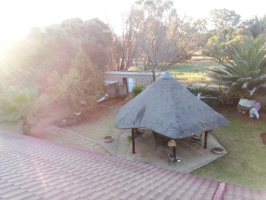 4 Bedroom Property for Sale in Petrusburg Free State